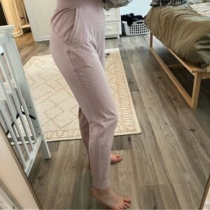 Lululemon Seasonal Jogger size 2